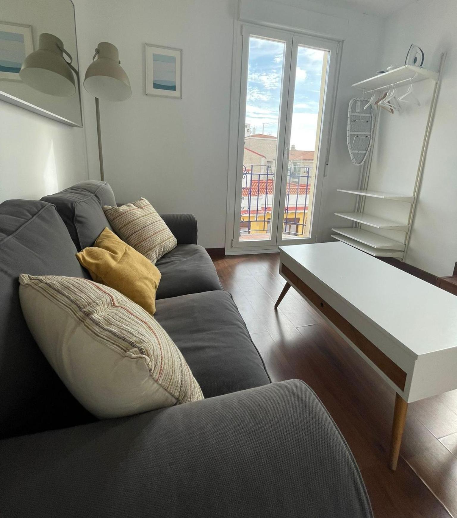 Habitación en casa particular Estudio Con Terraza Ibizaretiro Ii *