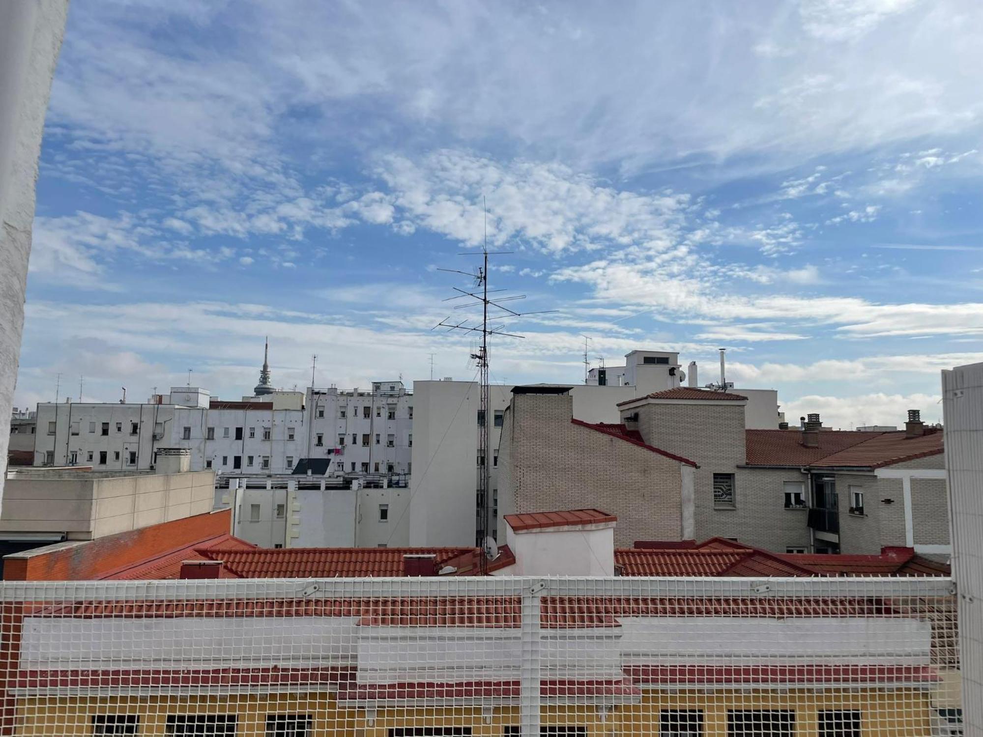 Habitación en casa particular Estudio Con Terraza Ibizaretiro Ii